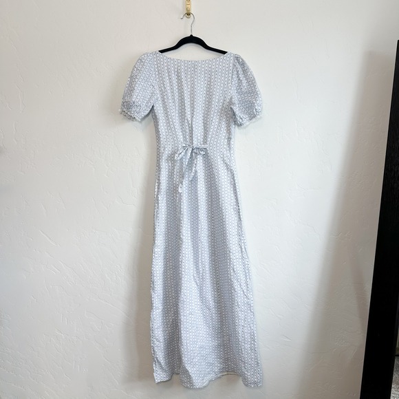 Reformation | Cherise 100% Linen Floral Puff Sleeve Midi Dress‎ in Cindy Blue - Picture 6 of 9